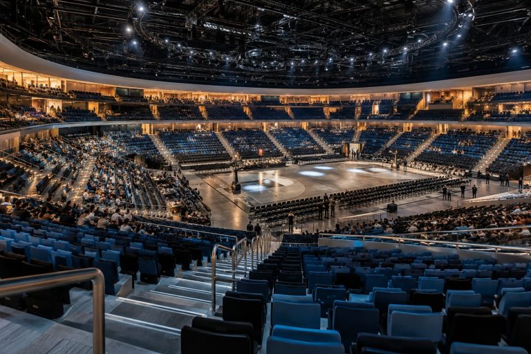 Quel est le nombre de places de l&rsquo;Arena Futuroscope ?