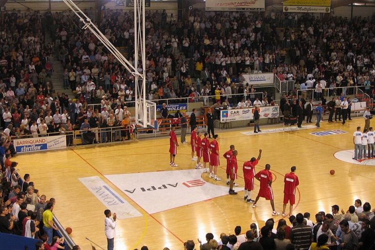 Découvrir la Halle des Sports André-Vacheresse à Roanne